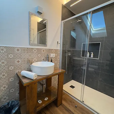 Casa Pitem Bed & Breakfast *